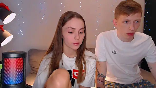 juliaanddima online show from 02/25/25, 06:58