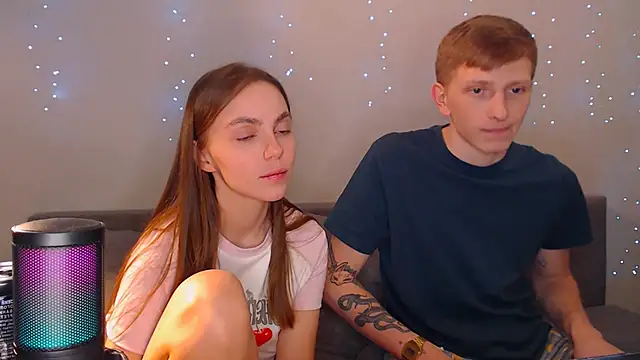 juliaanddima online show from 03/10/25, 12:29