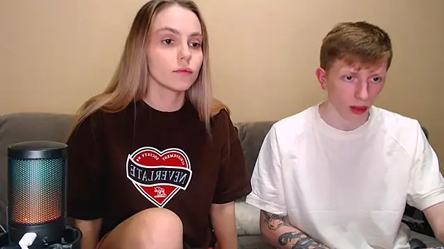 juliaanddima online show from 02/13/26, 11:12