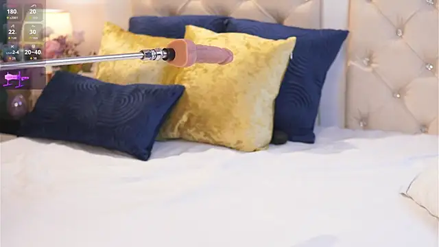 caroline adams  online show from 03/28/26, 11:48