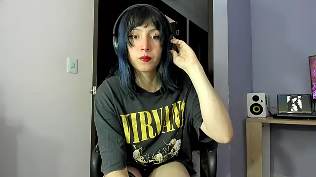 Room312  online show from 04/25/26, 01:03