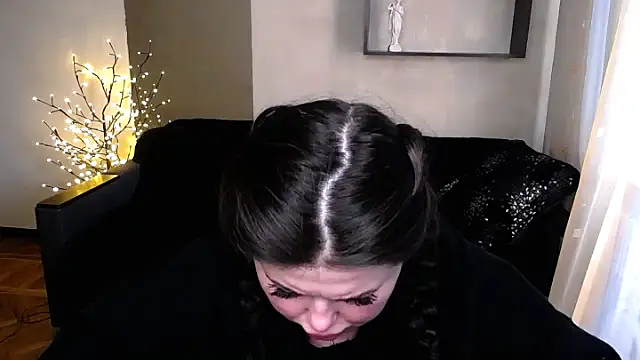 Emily Mo online show from 03/21/25, 12:50