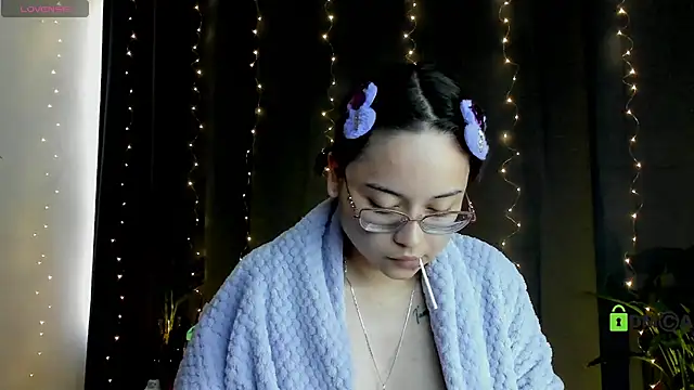 shantalc3rezo online show from 02/16/25, 10:32