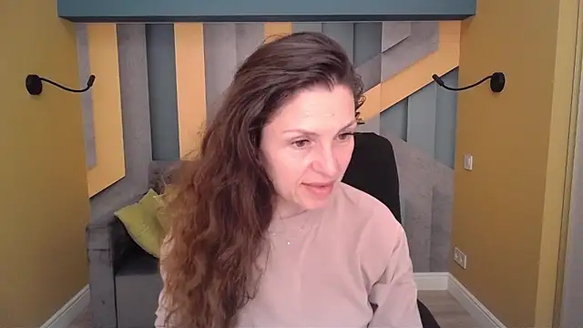 EllaLong online show from 03/25/26, 12:33