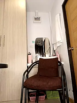 ANNA-ANASTASIA online show from 12/11/24, 10:36