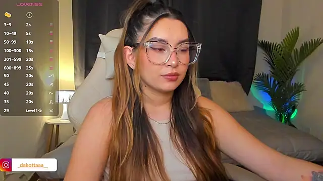 dakottaa  online show from 03/07/26, 11:35