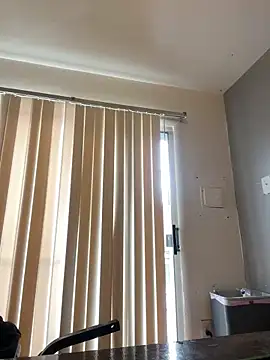 Snapshot of fulsome_change223 chatting on 01/20/25, 03:50 fulsome change223 online show from 01/20/25, 03:50