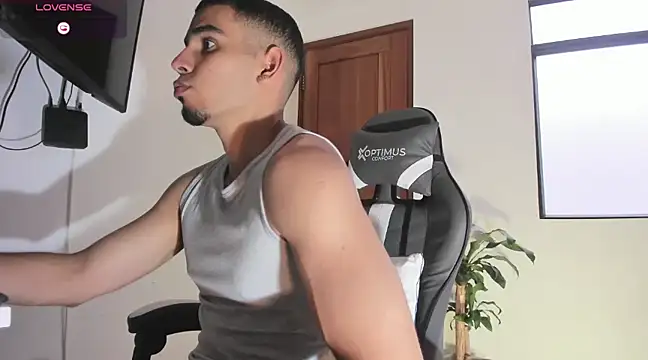 joss 111 online show from 03/20/25, 08:19