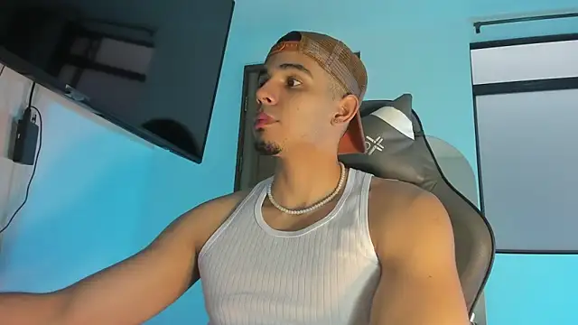 joss 111 online show from 10/03/25, 10:29