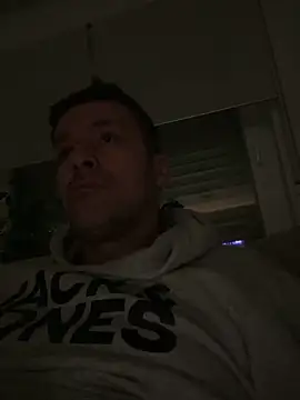 Adis1984Ger online show from 02/18/25, 09:53