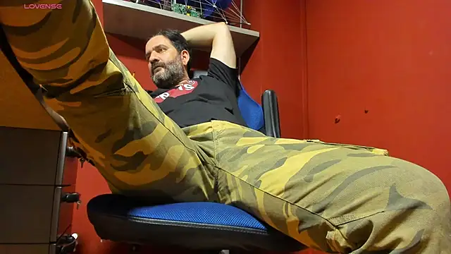 Maxi TheBigDaddy online show from 03/15/25, 12:25