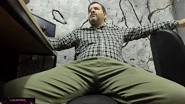 Maxi TheBigDaddy online show from 09/24/25, 10:29