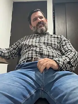 Maxi TheBigDaddy online show from 06/04/26, 11:05