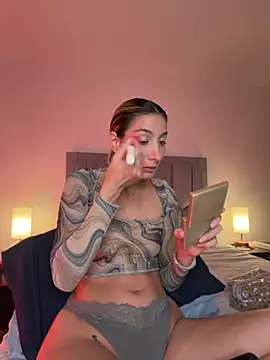 DanikRosse online show from 04/25/26, 03:42