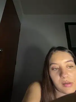 Sarah millerr  online show from 04/15/26, 07:58