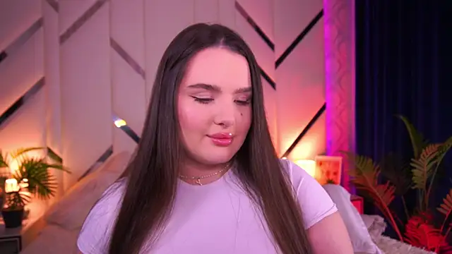 Snapshot of CuteAmberr chatting on 10/30/25, 12:34 CuteAmberr online show from 10/30/25, 12:34