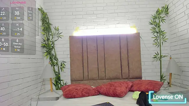 charlottewhitte online show from 01/31/25, 01:34