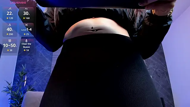 charlottewhitte online show from 02/27/26, 11:10