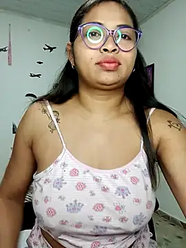 chalohott online show from 10/25/25, 10:01