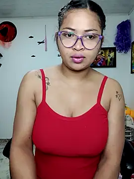 chalohott online show from 11/11/25, 09:20