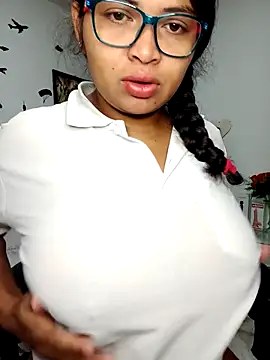 chalohott online show from 03/24/26, 12:10