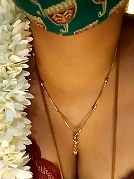 tuttifrutti17 online show from 01/17/25, 06:02