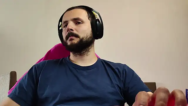 iurytx online show from 10/26/25, 04:46