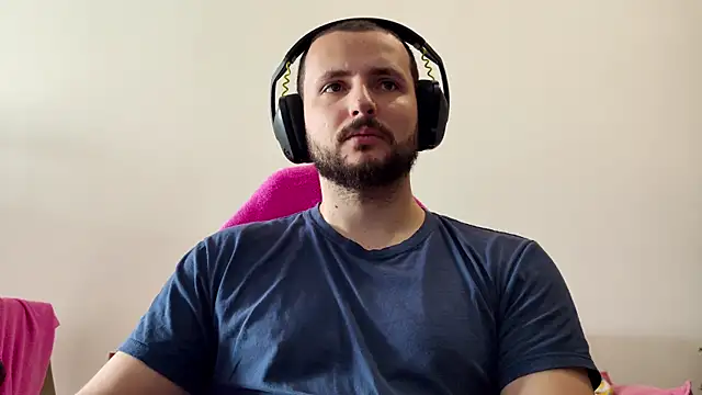 iurytx online show from 11/23/25, 03:12