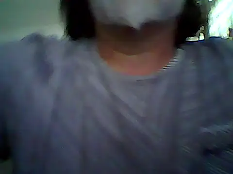 Snapshot of xcimeru chatting on 06/23/26, 01:31 xcimeru online show from 06/23/26, 01:31