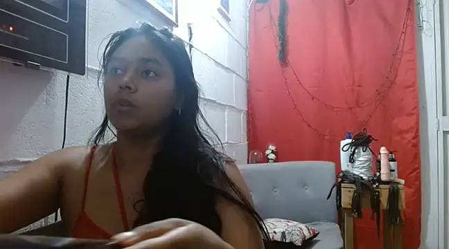 Snapshot of Chiara_petterson chatting on 01/25/25, 05:18 Chiara petterson online show from 01/25/25, 05:18