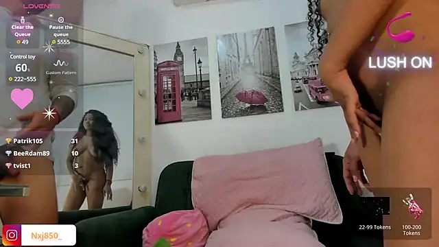 HOTBLACKANDWHITE2 online show from 12/12/24, 01:10