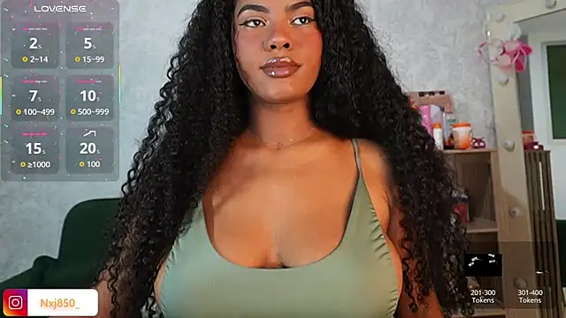 HOTBLACKANDWHITE2 online show from 02/01/26, 12:31