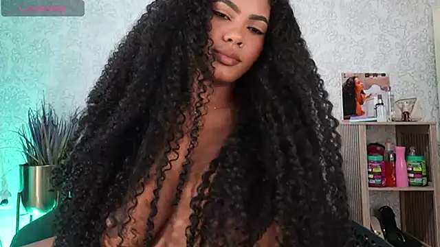 HOTBLACKANDWHITE2 online show from 04/11/26, 07:45