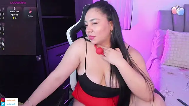 ambar-wells online show from 03/02/25, 06:51