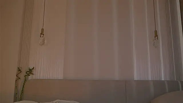 Snapshot of kawaii_mia chatting on 05/15/26, 01:34 kawaii mia online show from 05/15/26, 01:34