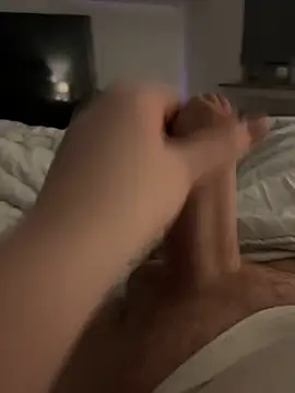 Snapshot of ycumforyou chatting on 12/12/24, 09:37 ycumforyou online show from 12/12/24, 09:37