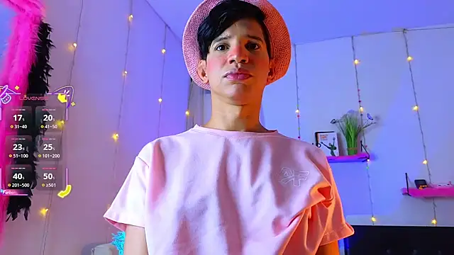 Ariel Femboy  online show from 09/14/25, 02:33