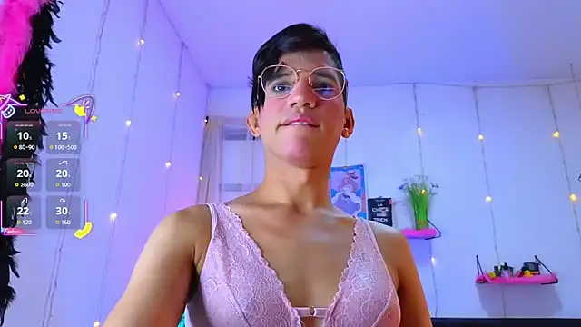 Ariel Femboy  online show from 11/23/25, 04:56