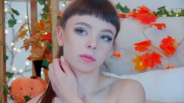 ElisabethDavis online show from 10/02/25, 06:15