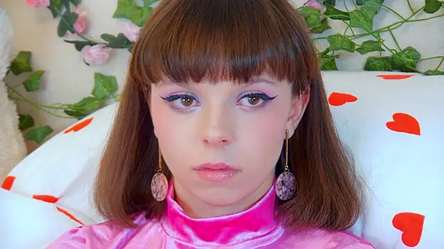 ElisabethDavis online show from 04/18/26, 07:58