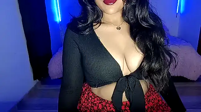 Snapshot of Lucy_kanne chatting on 01/11/25, 10:07 Lucy kanne online show from 01/11/25, 10:07