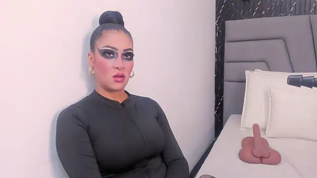 Angie Will online show from 09/11/25, 03:34