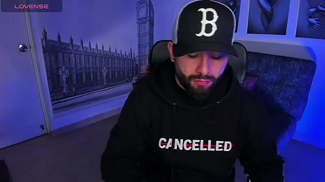 jhon bear03 online show from 11/10/25, 11:09