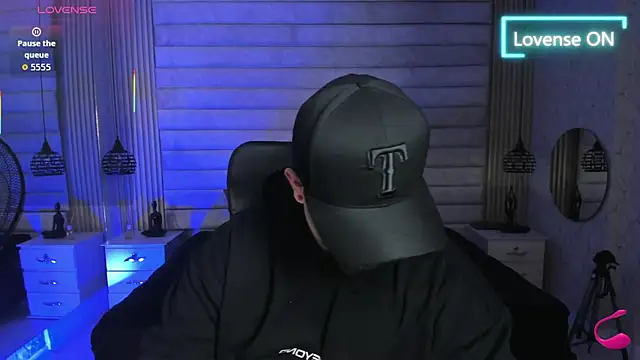 jhon bear03 online show from 03/31/26, 11:32