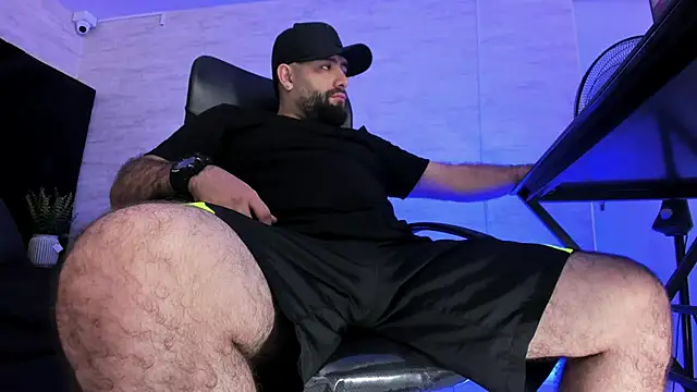 jhon bear03 online show from 06/02/26, 11:23