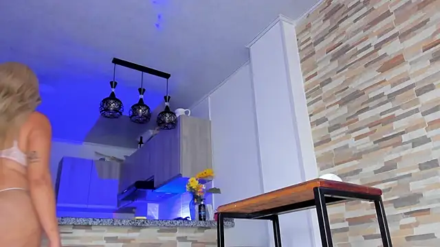 Vanesa novvoa online show from 02/26/25, 09:05