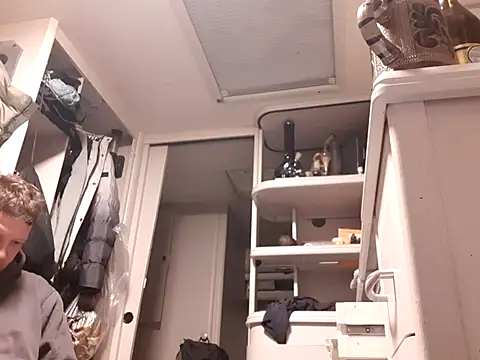 Ebinator666 online show from 12/10/24, 03:30