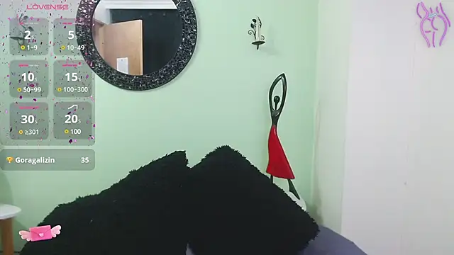 Sofia Franco  online show from 03/08/25, 12:33