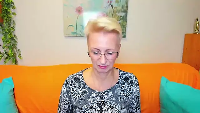 iamyourdream89 online show from 11/02/25, 12:29