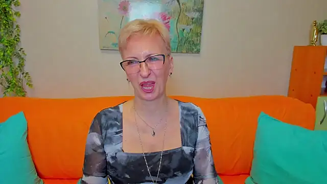 iamyourdream89 online show from 04/01/26, 12:39